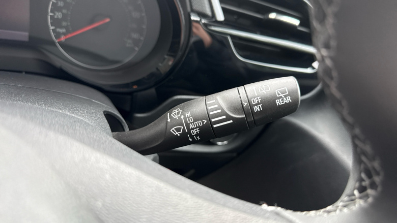 Vauxhall Corsa 1.2 Design 5dr Petrol Hatchback